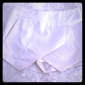 White skort